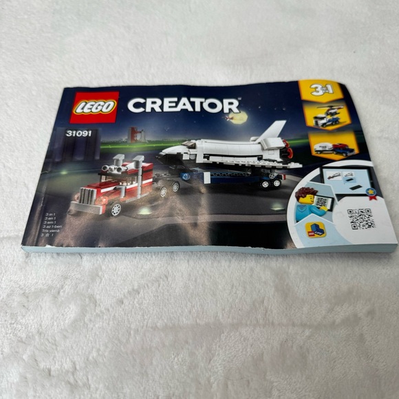 {LOT 7} Assorted LEGO Instruction Manuals CREATOR CITY CLASSIC SUPER HEROES + - Picture 7 of 13